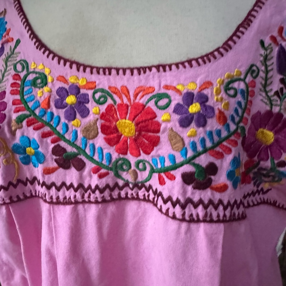 Vintage Mexican Cotton Canvas Crochet Lace Sleeves Embroidered Peasant Top‎ - Picture 2 of 8